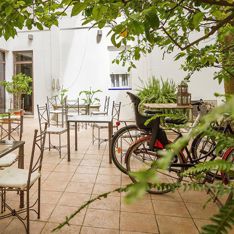 Patio Hotel Alcántara